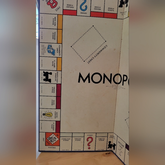 Vintage 1946 Monopoly Game Board and pieces- partially completed - Picture 10 of 16